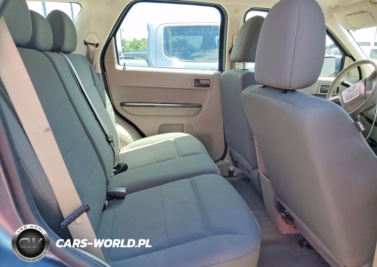 2010 Ford Escape Xls VIN:1FMCU9C79AKA02216 - 11