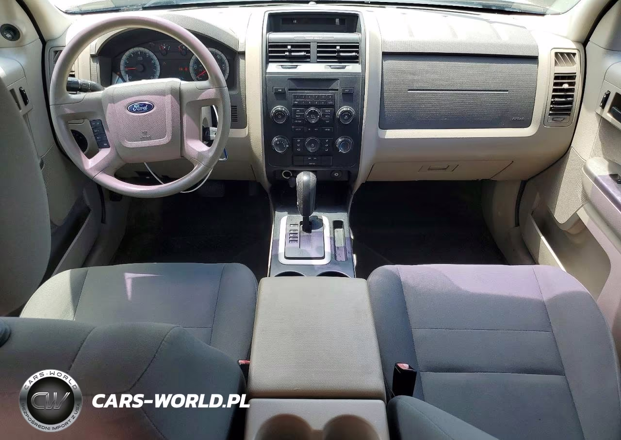 2010 Ford Escape Xls VIN:1FMCU9C79AKA02216 - 8