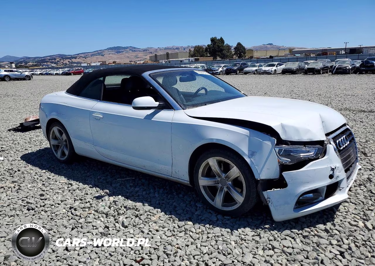 2015 Audi A5 Premium VIN:WAUCFAFH2FN012013 - 4
