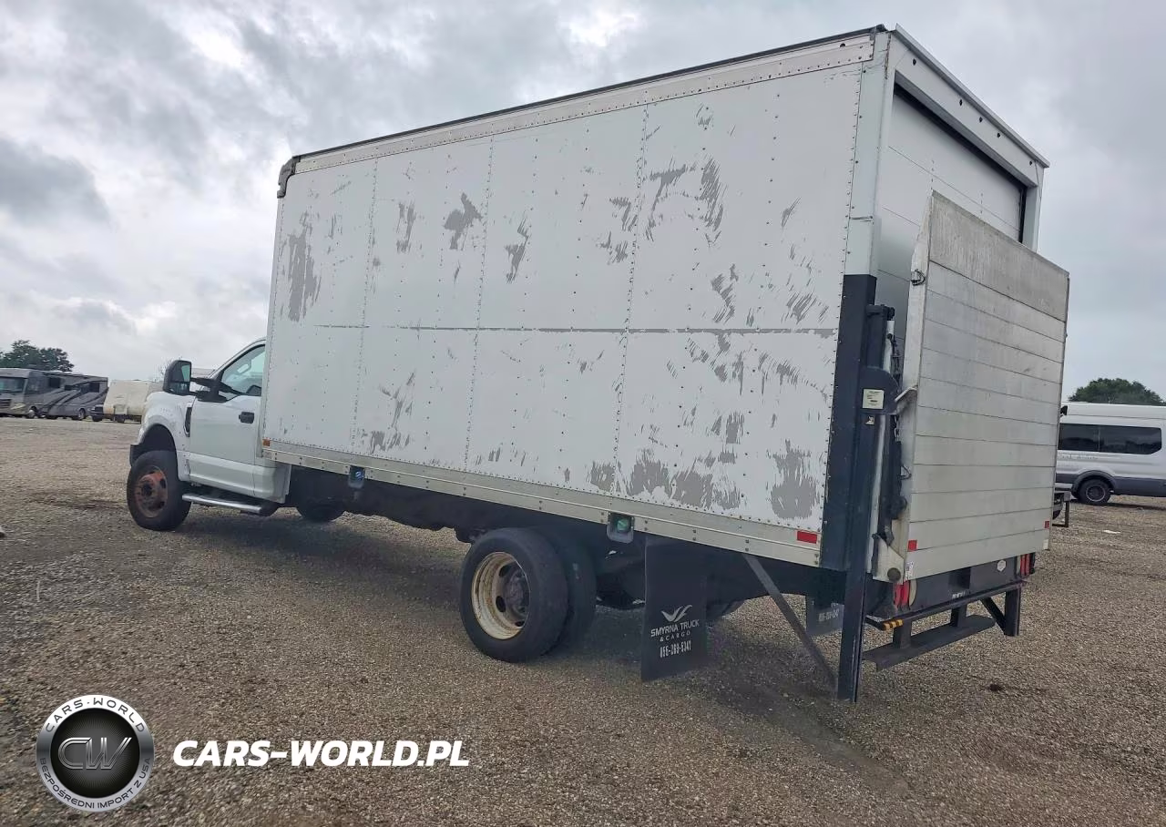 2017 Ford F550 Super Duty Box Truck VIN:1FDUF5GT5HEC58120 - 2