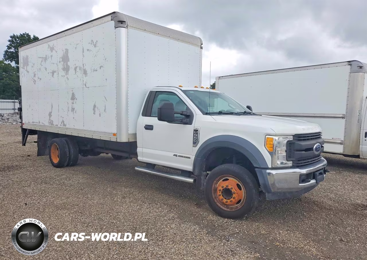 2017 Ford F550 Super Duty Box Truck VIN:1FDUF5GT5HEC58120 - 4