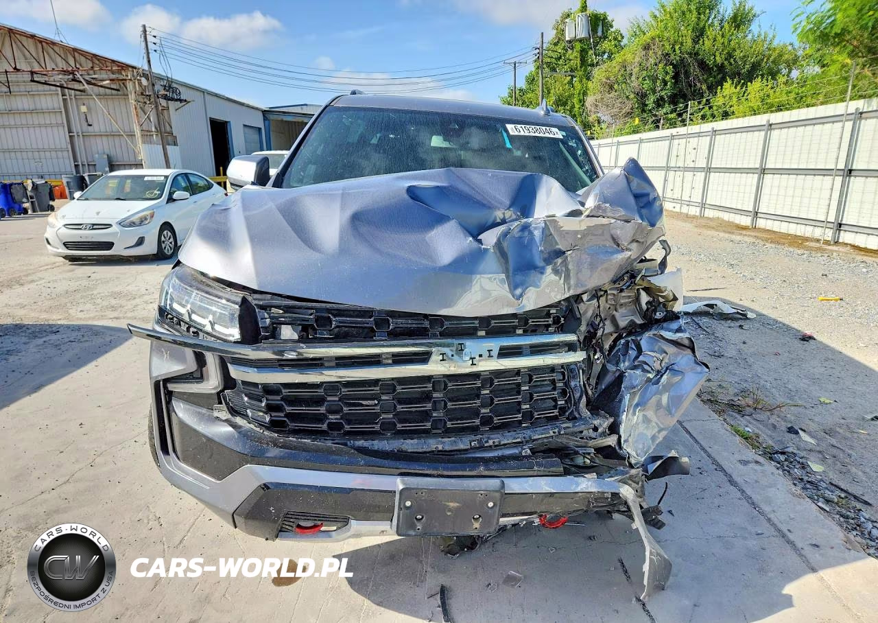 2021 Chevrolet Suburban K1500 Z71 VIN:1GNSKDKD3MR453161 - 5