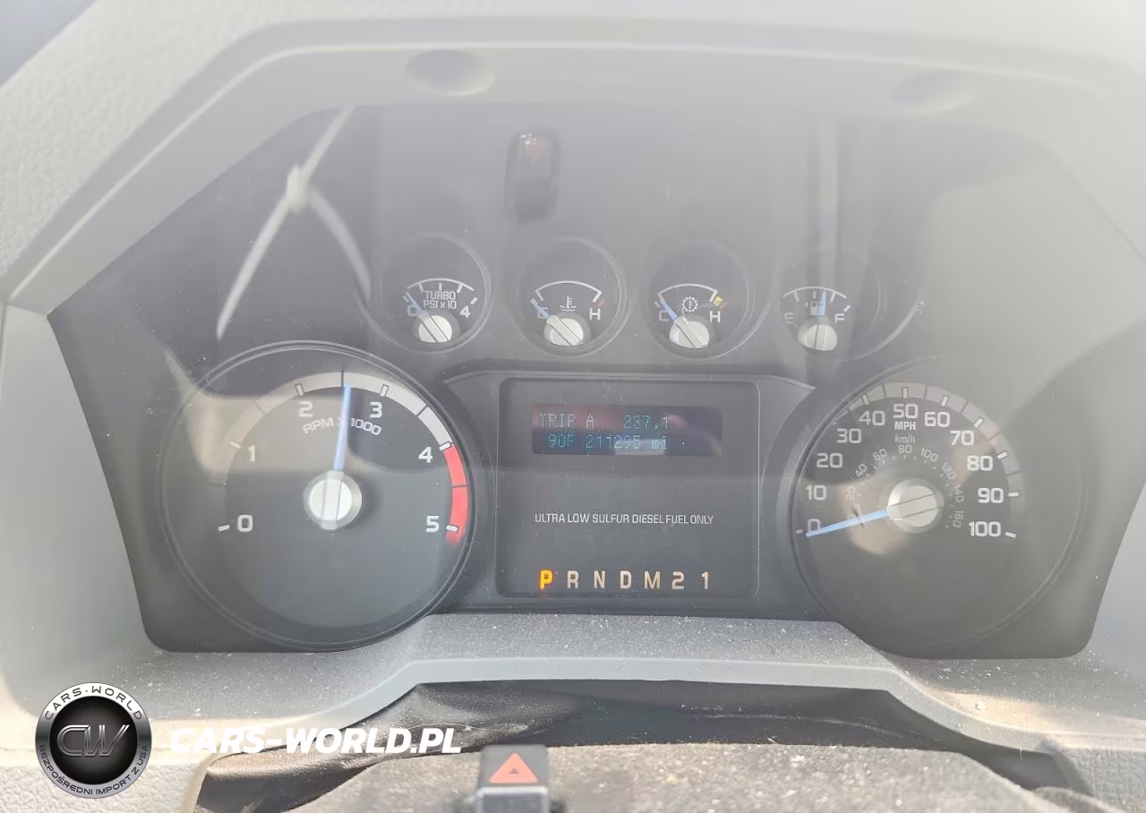 2014 Ford F550 Super Duty Box Truck VIN:1FDUF5GT3EEA36199 - 9