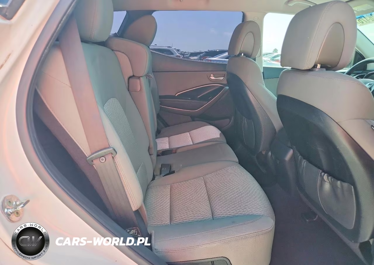 2016 Hyundai Santa Fe Sport 2.4L VIN:5XYZTDLB4GG329906 - 10