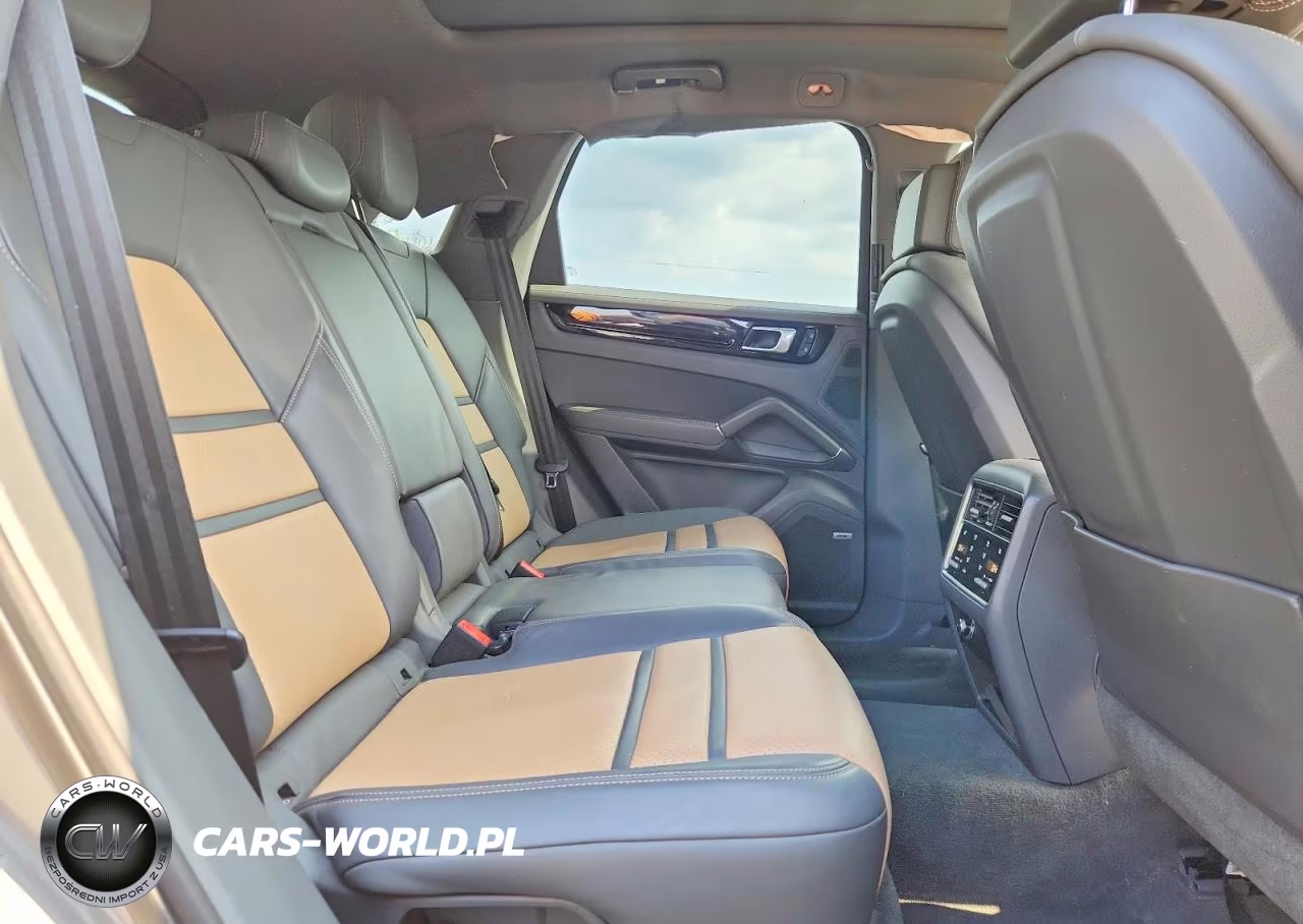 2022 Porsche Cayenne VIN:WP1AA2AY1NDA03327 - 11