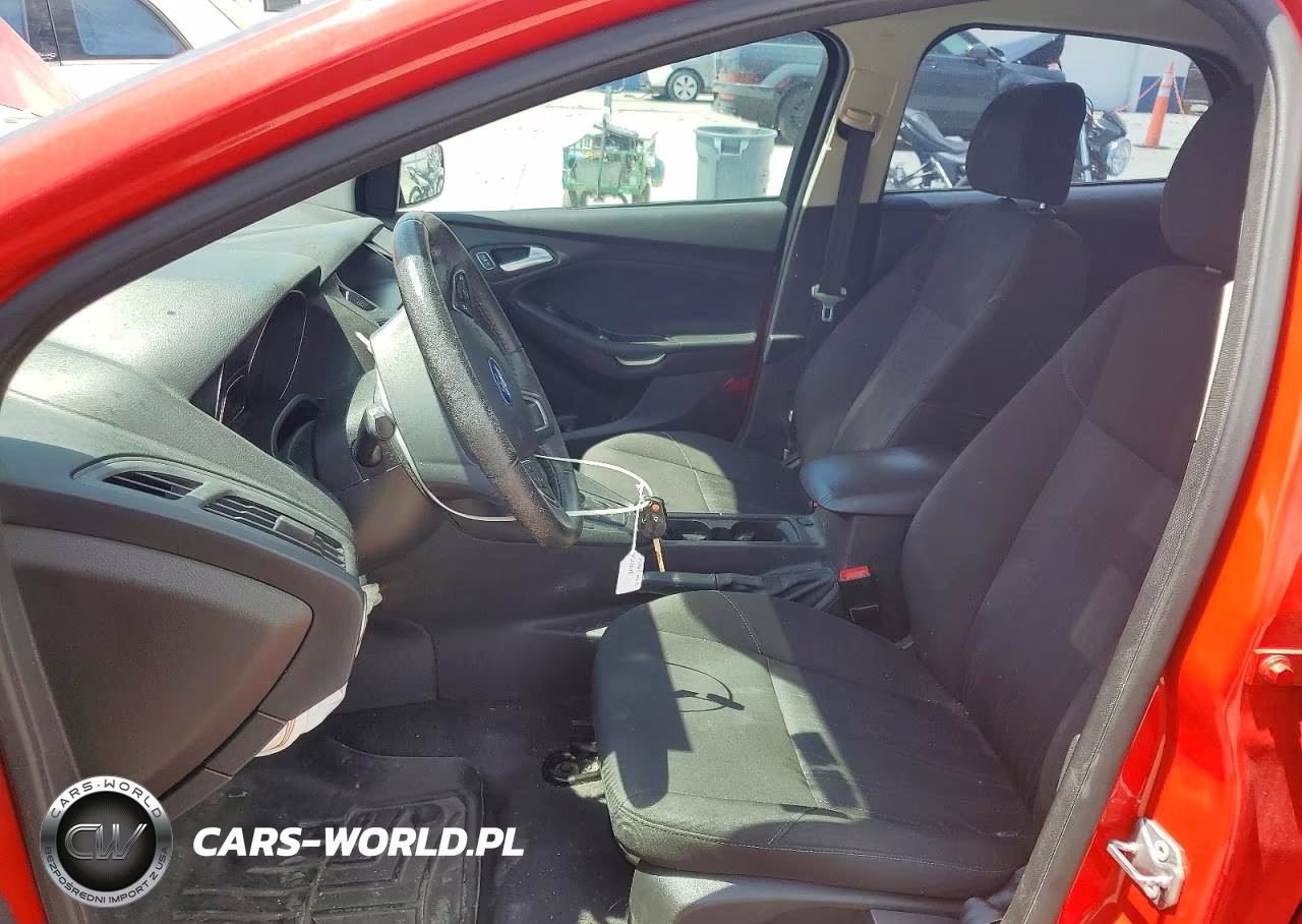 2015 Ford Focus Se VIN:1FADP3F22FL281139 - 7