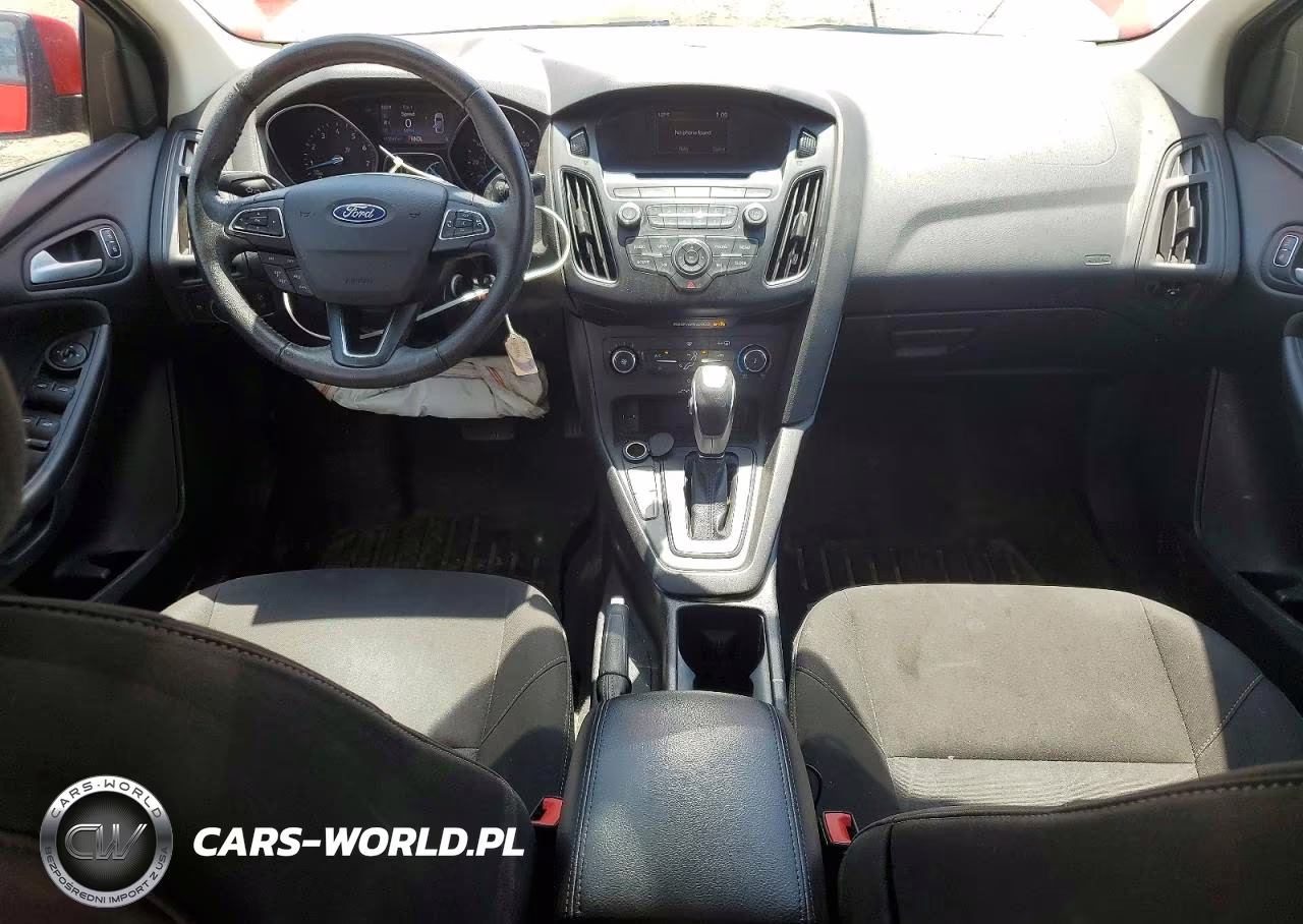 2015 Ford Focus Se VIN:1FADP3F22FL281139 - 8
