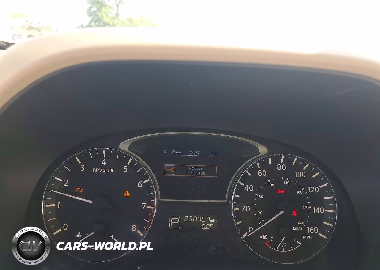 2014 Nissan Pathfinder S VIN:5N1AR2MM5EC619424 - 9