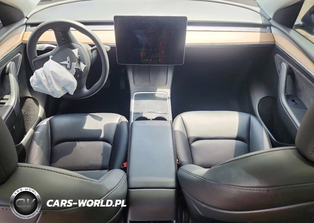 2025 Tesla Model Y VIN:7SAYGDEE2SF301273 - 8