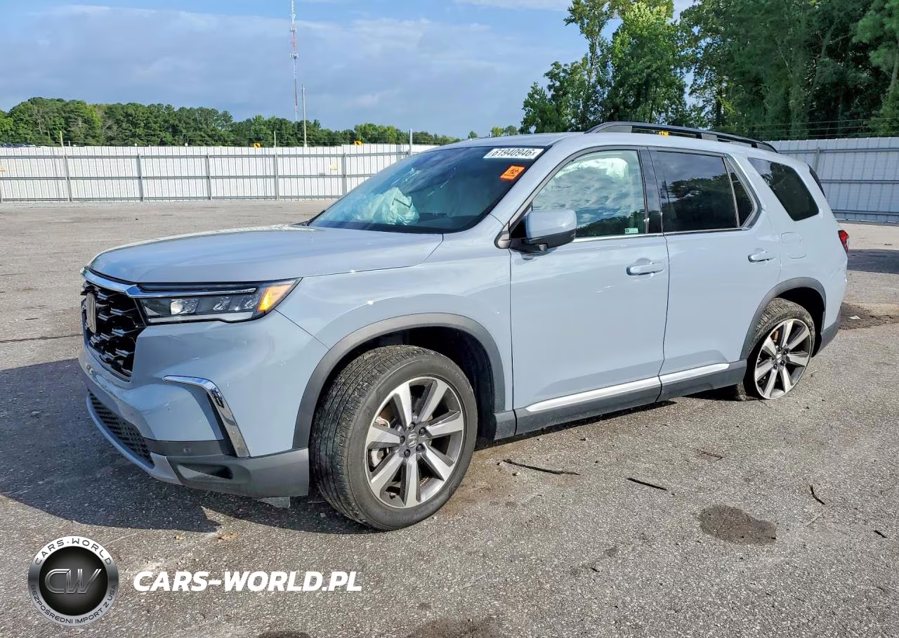 2023 Honda Pilot Touring – zdjęcie 1 z 13