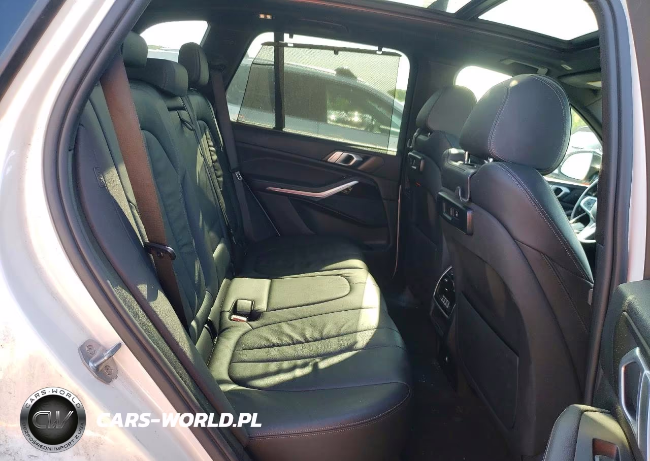 2019 BMW X5 xDrive40I VIN:5UXCR6C59KLL14730 - 11