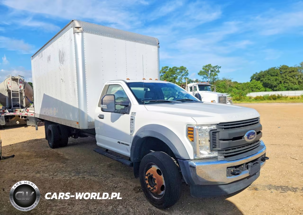 2018 Ford F550 Super Duty VIN:1FDUF5HT7JEB41949 - 4