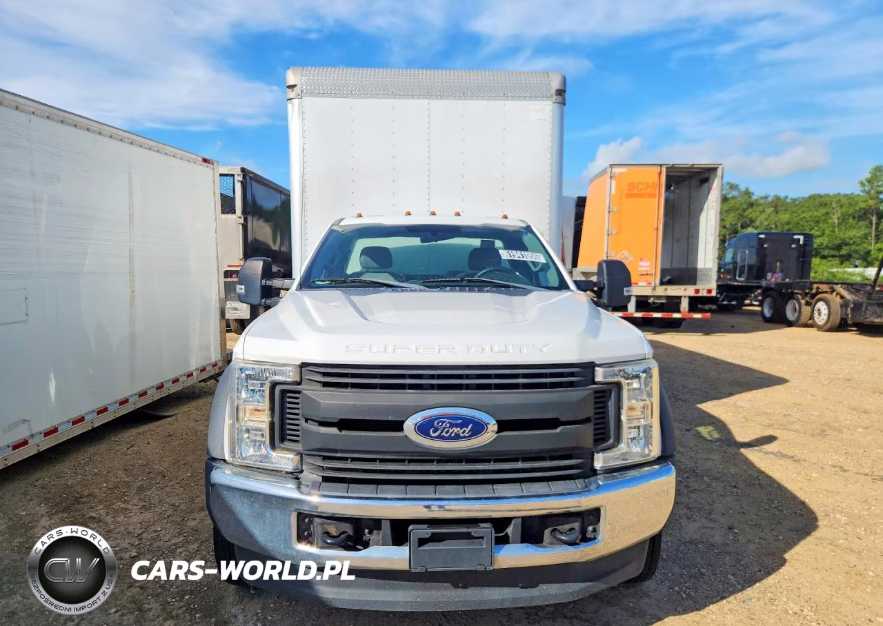 2018 Ford F550 Super Duty VIN:1FDUF5HT7JEB41949 - 5