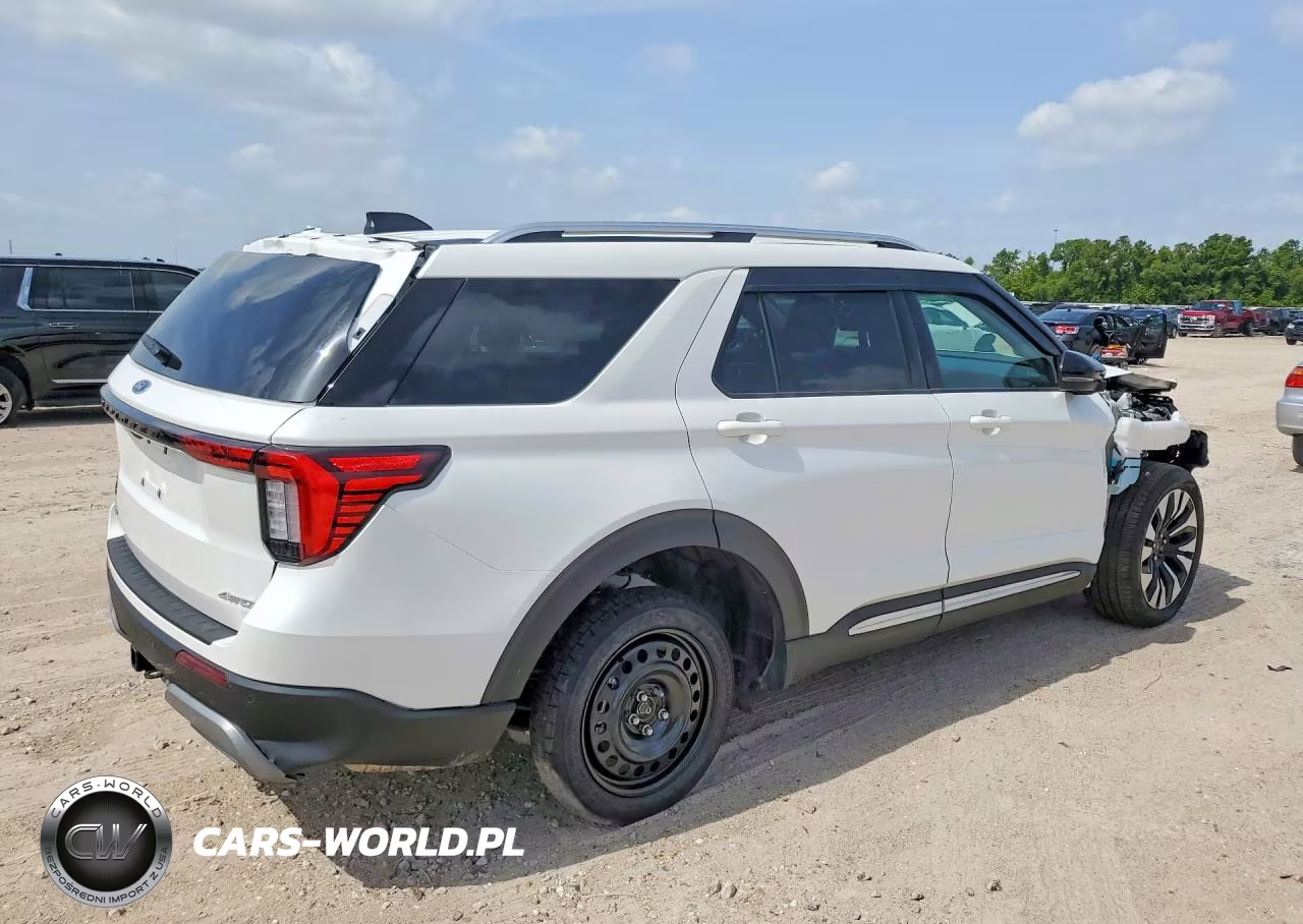 2025 Ford Explorer Platinum VIN:1FMUK8HHXSGD02213 - 3