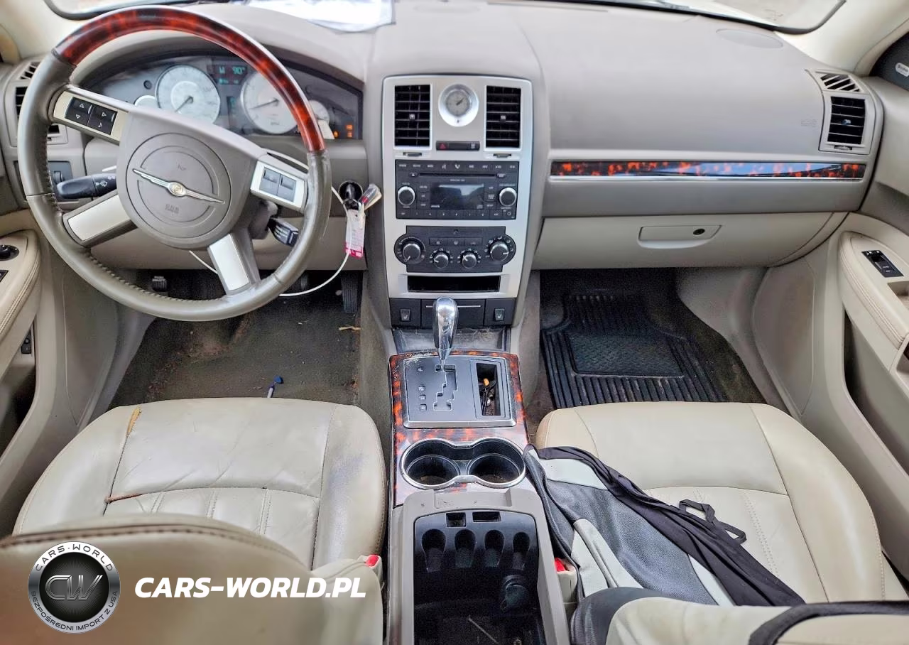 2008 Chrysler 300C VIN:2C3LA63HX8H124710 - 8