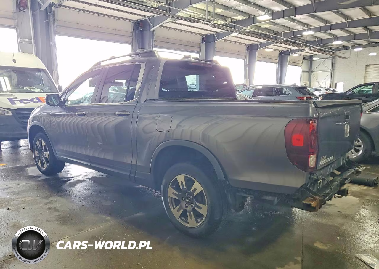 2018 Honda Ridgeline Rtl VIN:5FPYK3F67JB000744 - 2