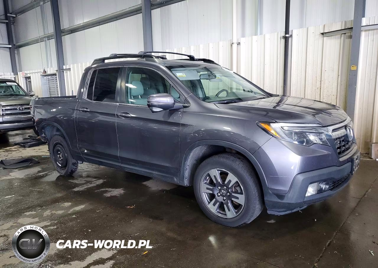 2018 Honda Ridgeline Rtl VIN:5FPYK3F67JB000744 - 4