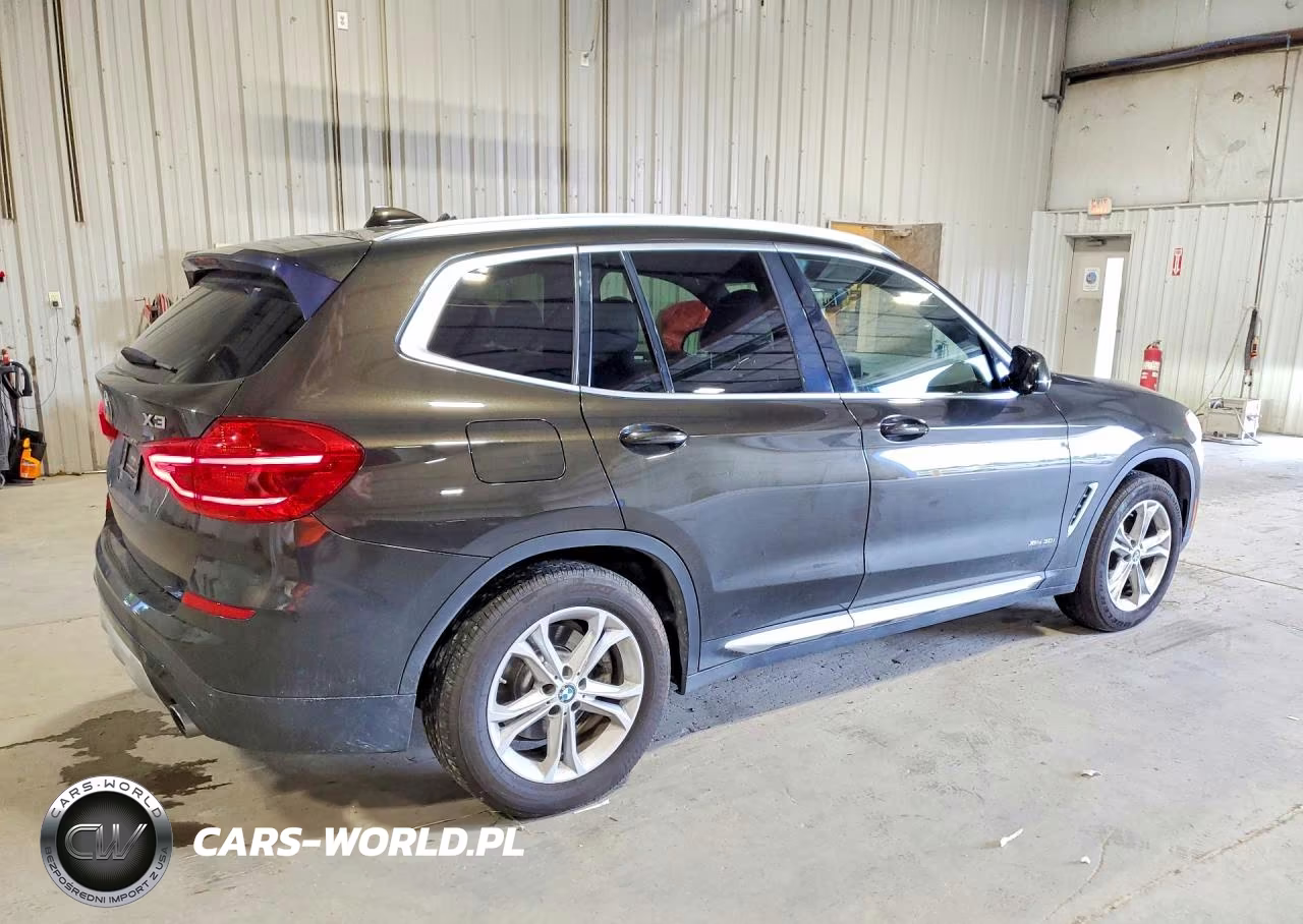 2018 BMW X3 xDrive30I VIN:5UXTR9C51JLD60605 - 3