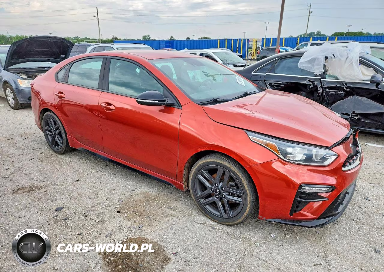 2020 Kia Forte Gt Line VIN:3KPF34AD1LE162399 - 4