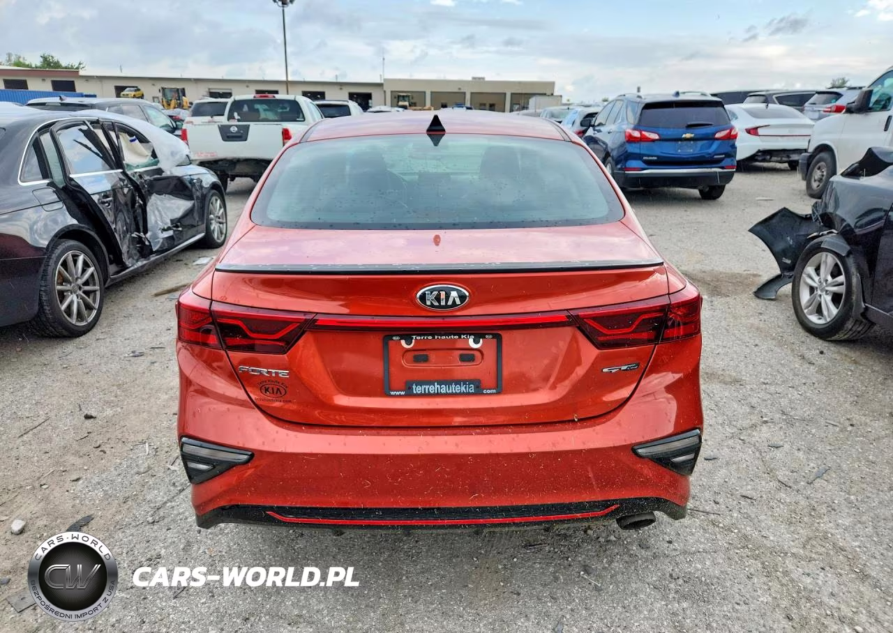 2020 Kia Forte Gt Line VIN:3KPF34AD1LE162399 - 6