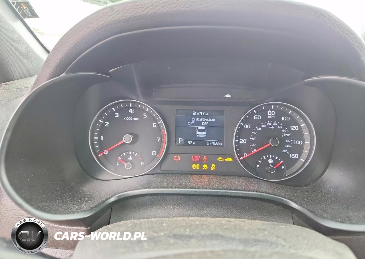 2020 Kia Forte Gt Line VIN:3KPF34AD1LE162399 - 9