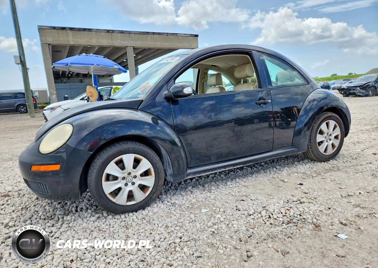 2008 Volkswagen New Beetle S