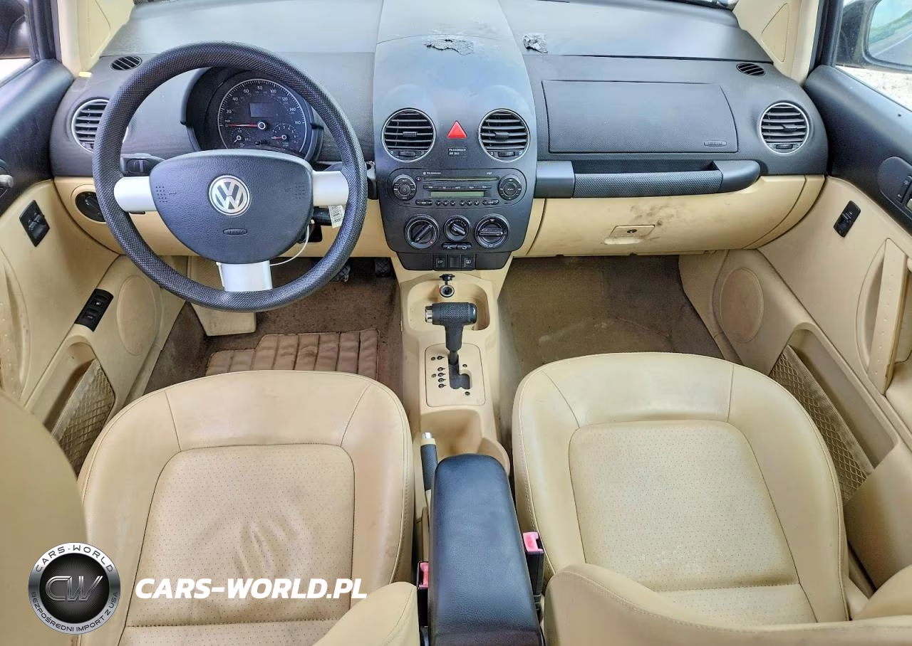 2008 Volkswagen New Beetle S VIN:3VWPW31C18M518891 - 8