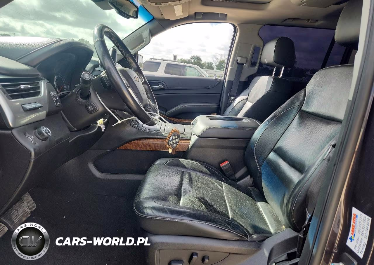 2018 Chevrolet Suburban C1500 Premier VIN:1GNSCJKC7JR188985 - 7