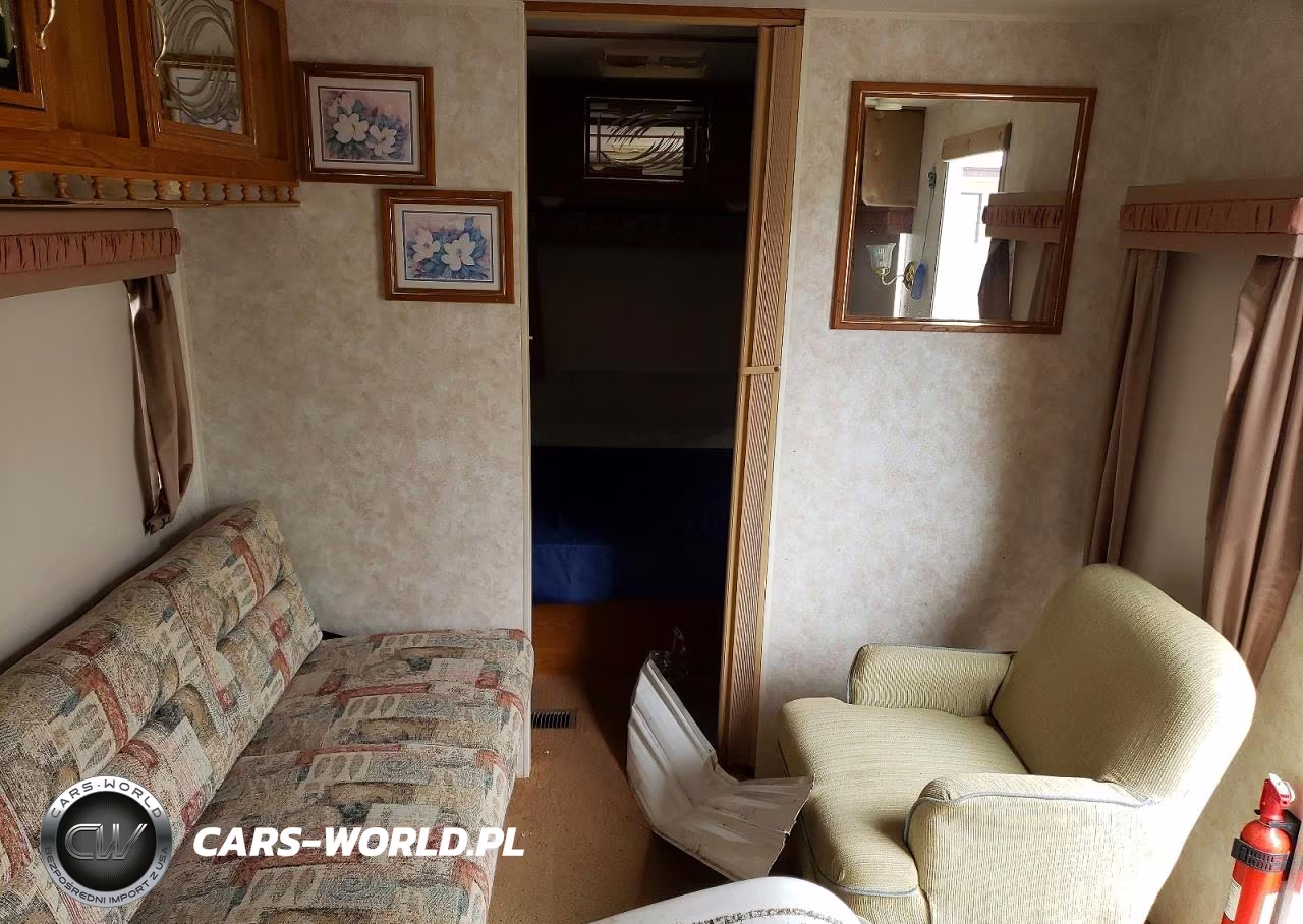 1997 Damon Hornet Camper VIN:44HTH0M28V4013550 - 5