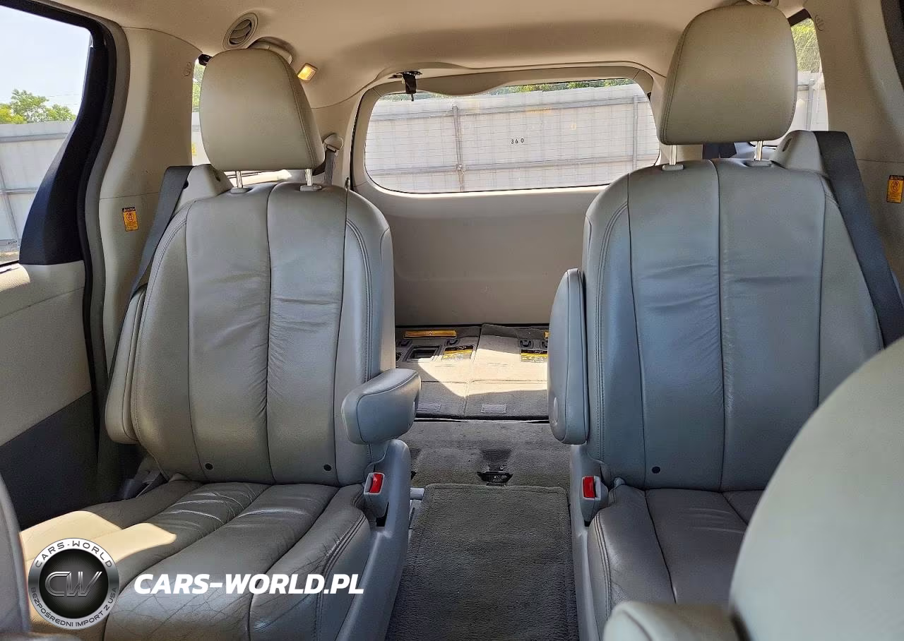 2012 Toyota Sienna Xle 7-Passenger VIN:5TDDK3DC3CS038907 - 10