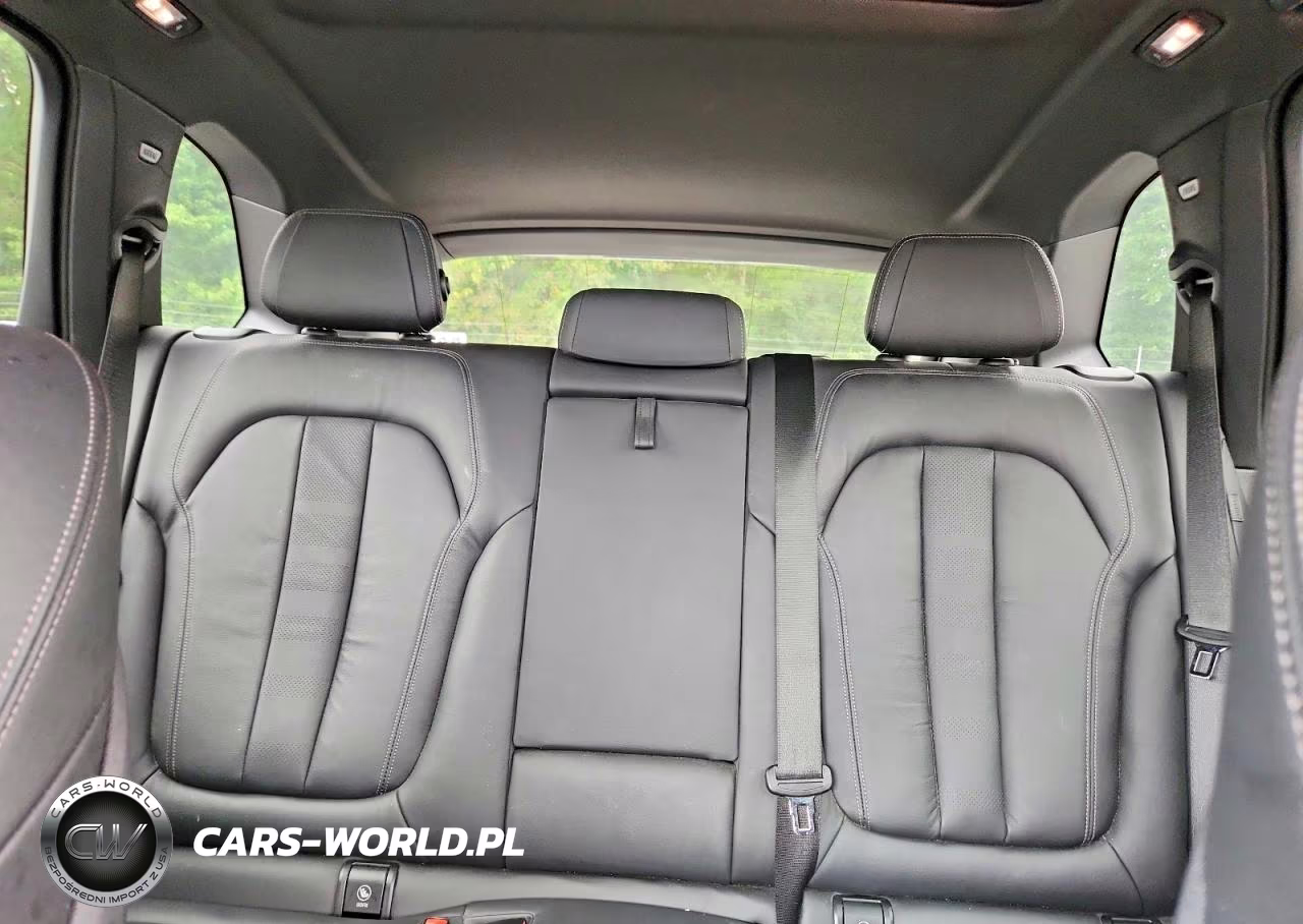 2019 BMW X5 xDrive40I VIN:5UXCR6C53KLL11483 - 10