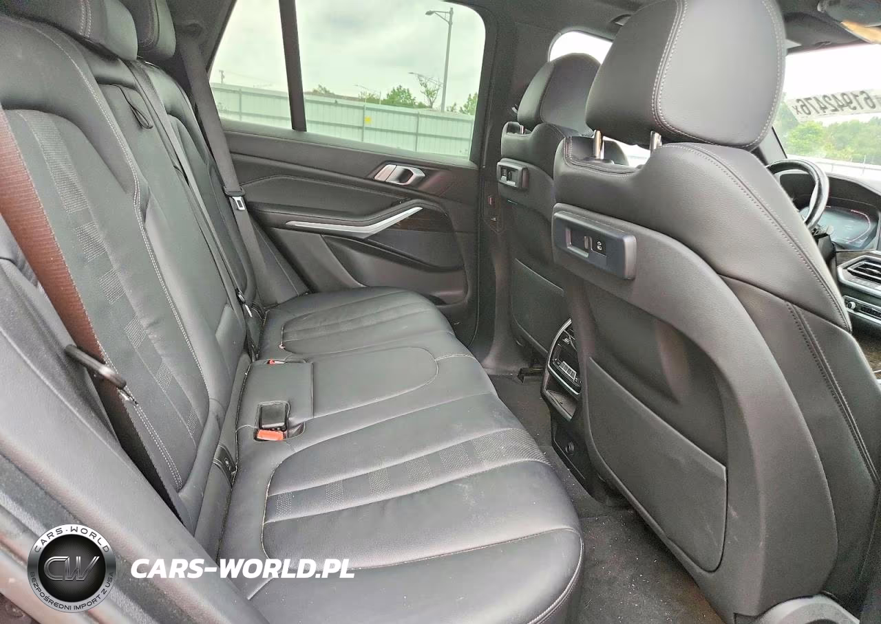 2019 BMW X5 xDrive40I VIN:5UXCR6C53KLL11483 - 11