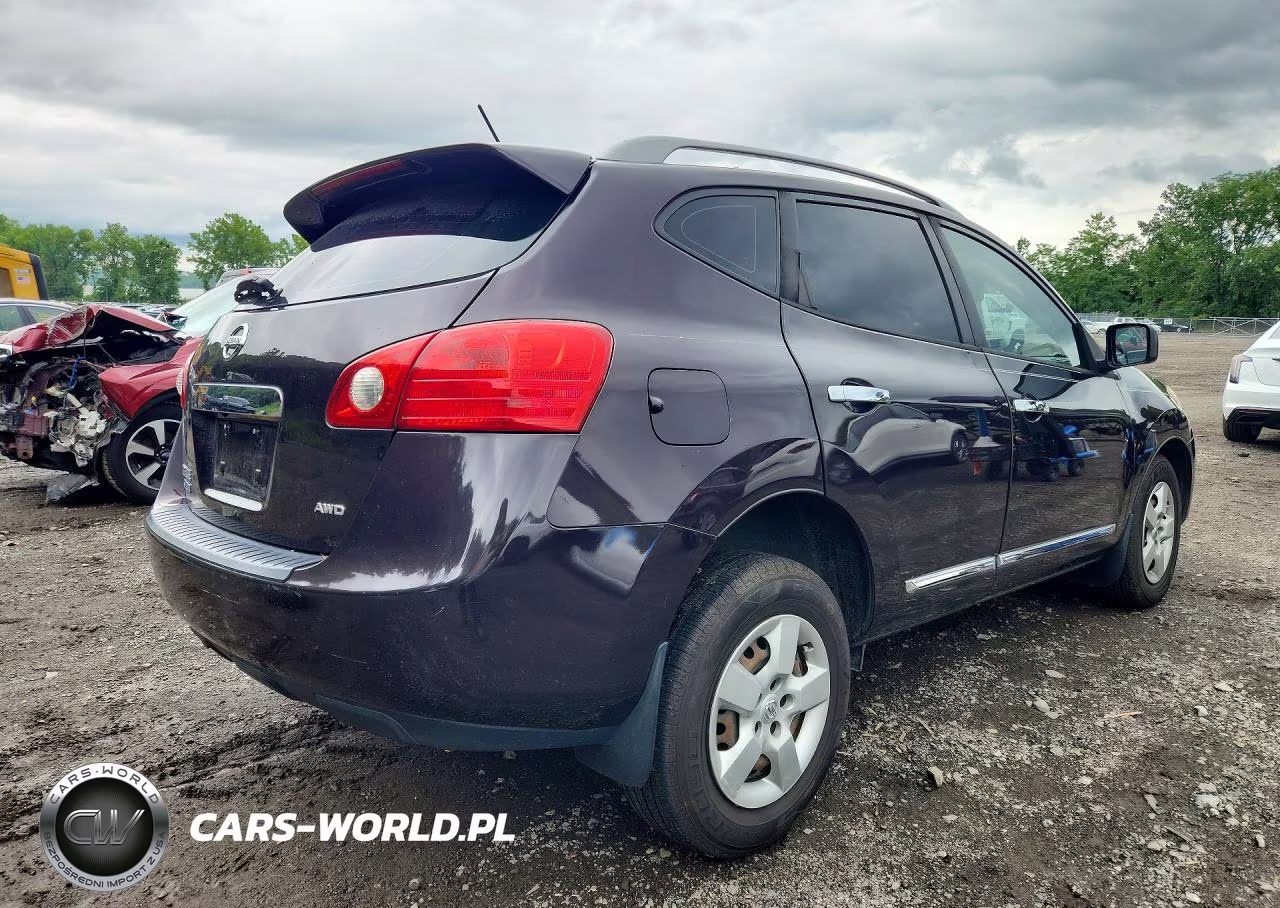 2015 Nissan Rogue Select S VIN:JN8AS5MV7FW261539 - 3