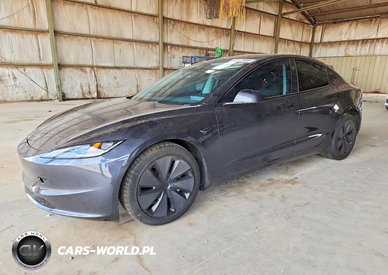 2024 Tesla Model 3 – zdjęcie 1 z 12