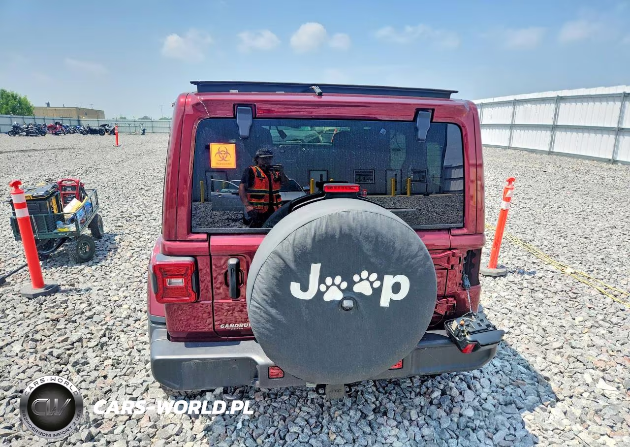 2021 Jeep Wrangler Unlimited Sahara VIN:1C4HJXEG3MW613876 - 6