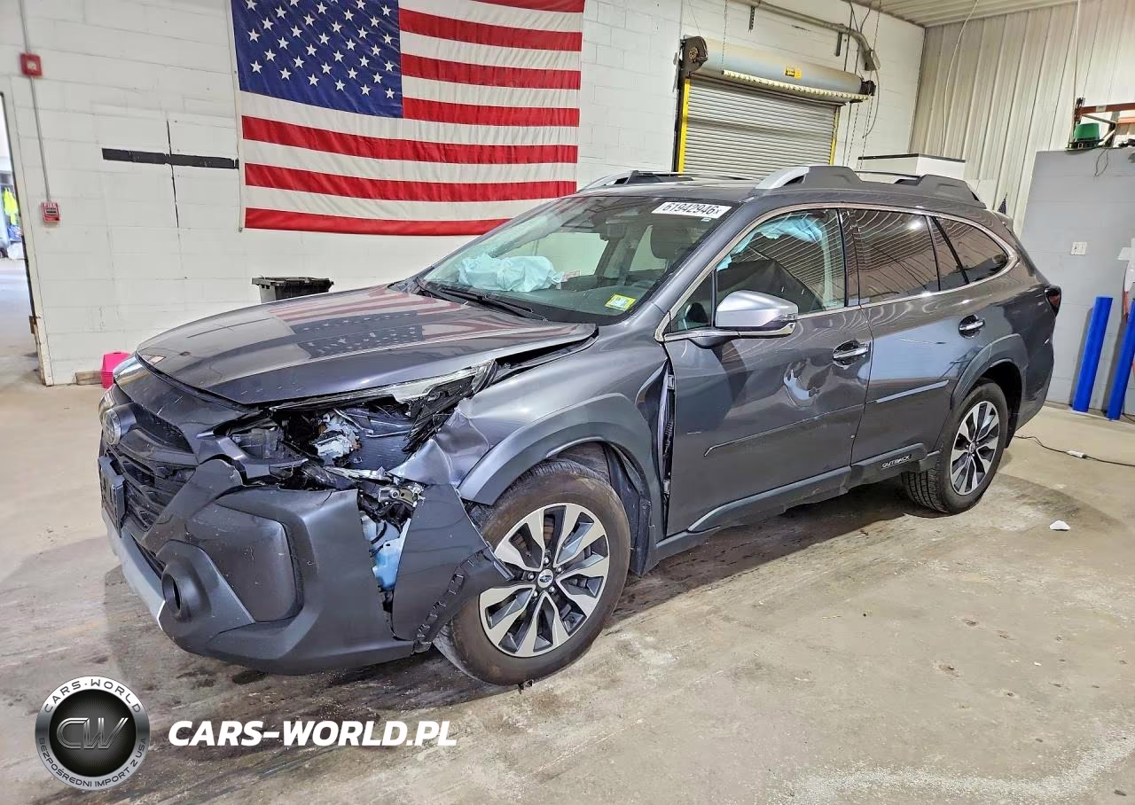 2023 Subaru Outback Touring – zdjęcie 1 z 12