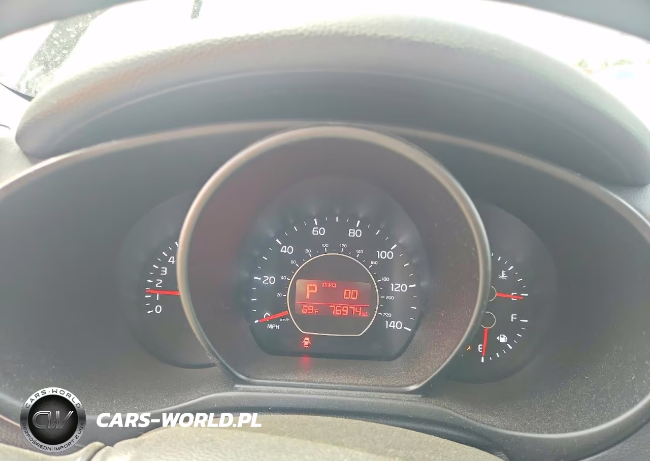 2016 Kia Soul Base VIN:KNDJN2A20G7384364 - 9