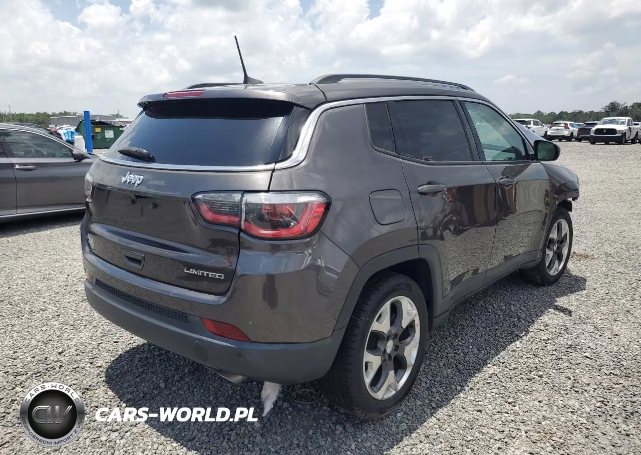 2018 Jeep Compass Limited VIN:3C4NJCCB2JT406805 - 3