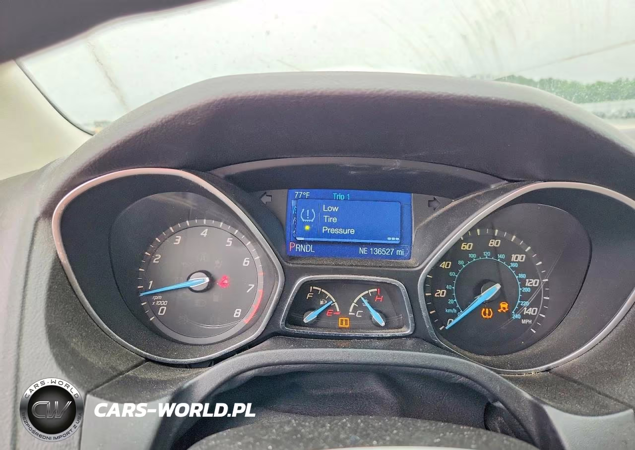 2014 Ford Focus Se VIN:1FADP3F24EL297972 - 9