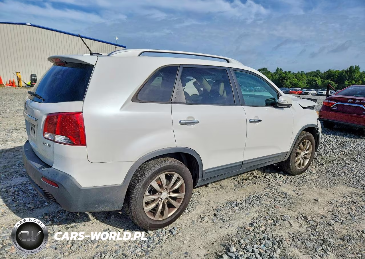 2011 Kia Sorento Ex VIN:5XYKU4A29BG042832 - 3