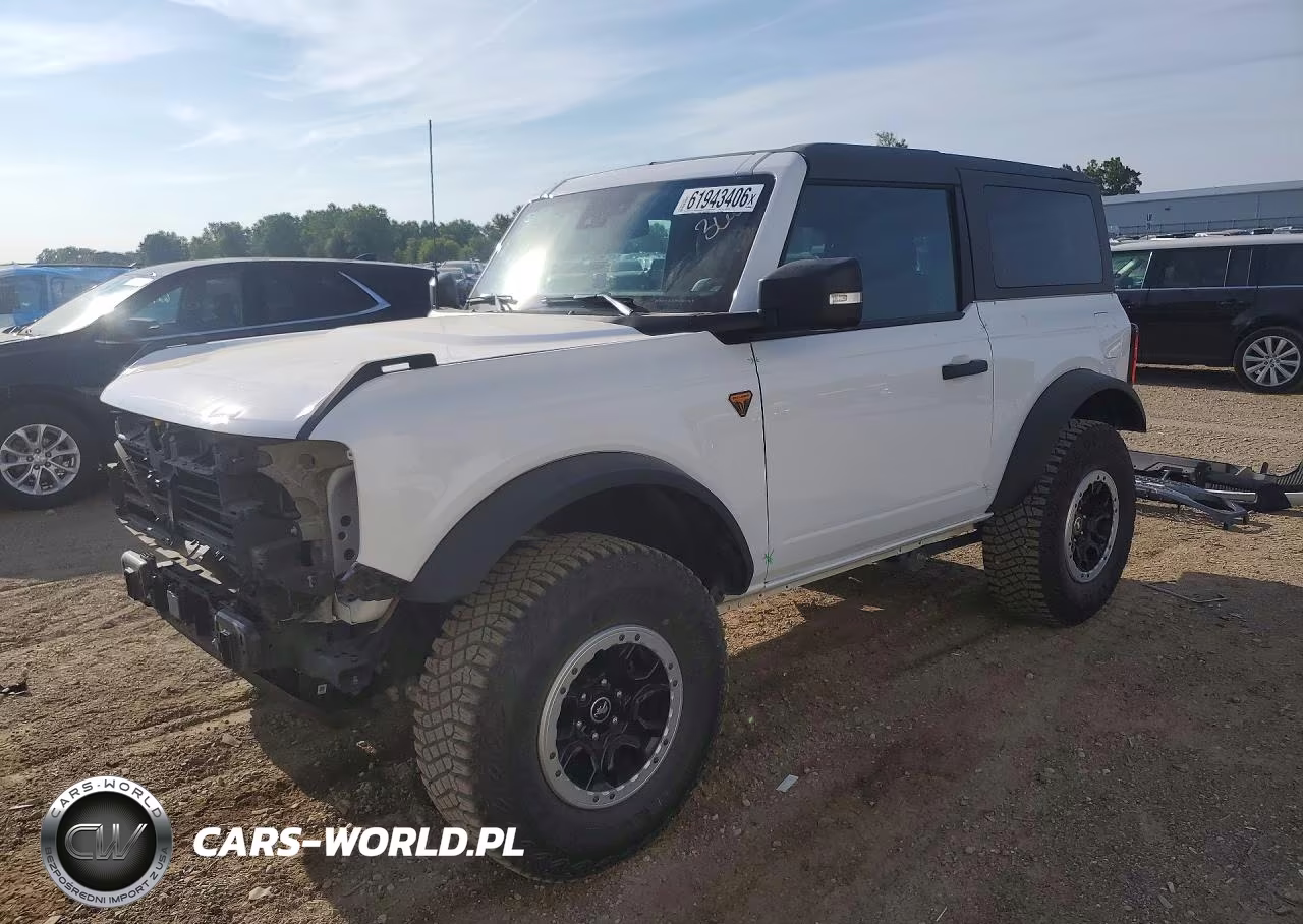 2024 Ford Bronco Badlands – zdjęcie 1 z 14