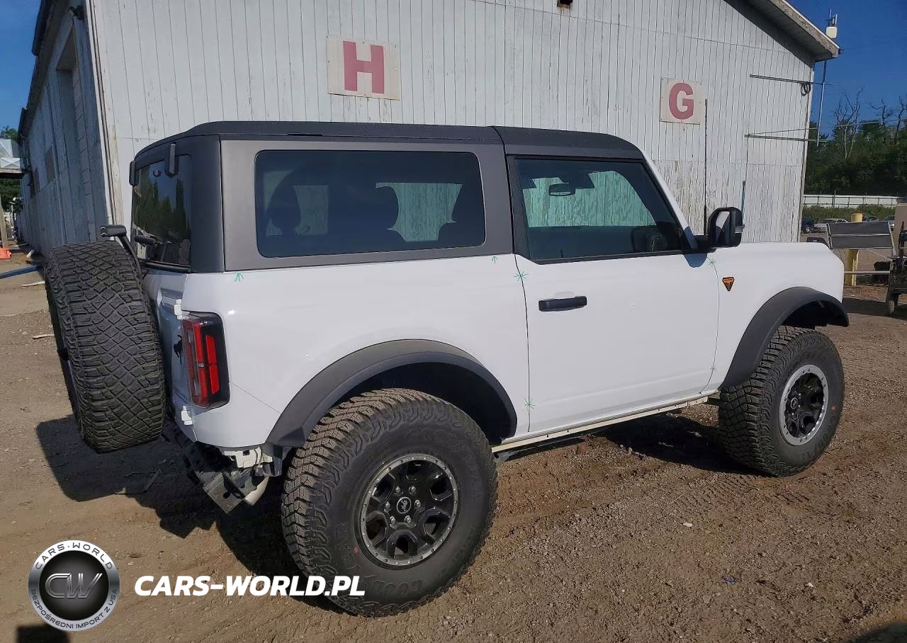 2024 Ford Bronco Badlands VIN:1FMDE9AP5RLA44683 - 3