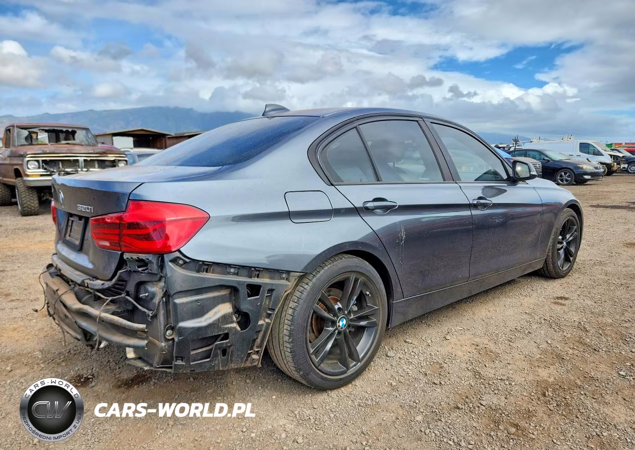 2016 BMW 320 I VIN:WBA8E1G52GNU11051 - 3