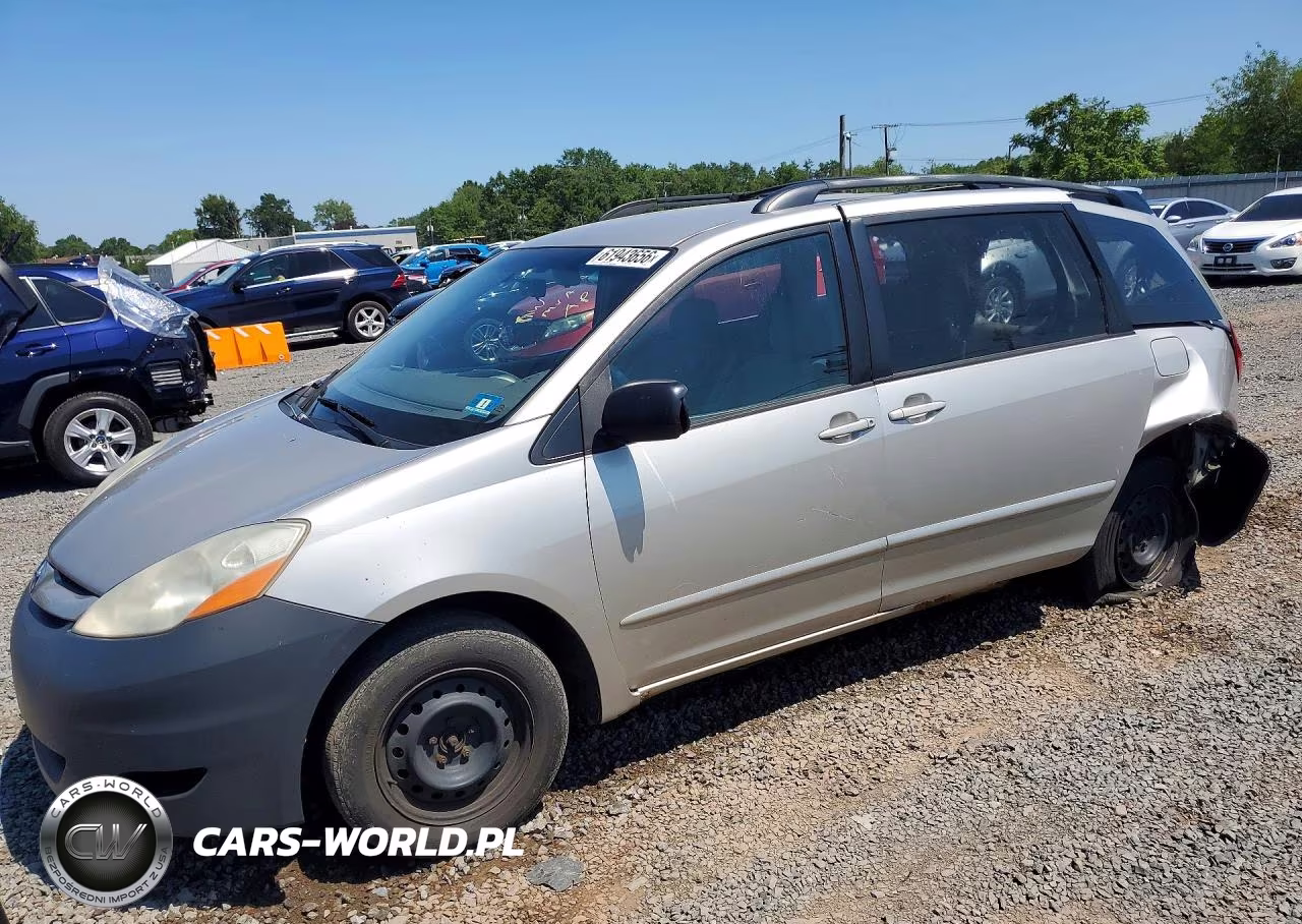 2007 Toyota Sienna Ce 7-Passenger – zdjęcie 1 z 13