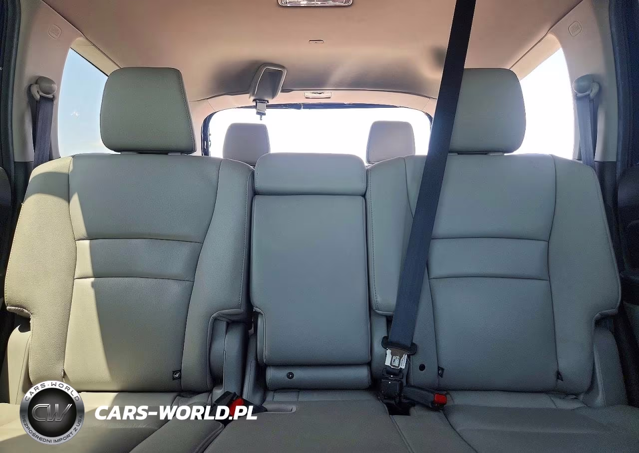 2020 Honda Pilot Touring VIN:5FNYF5H97LB023184 - 10
