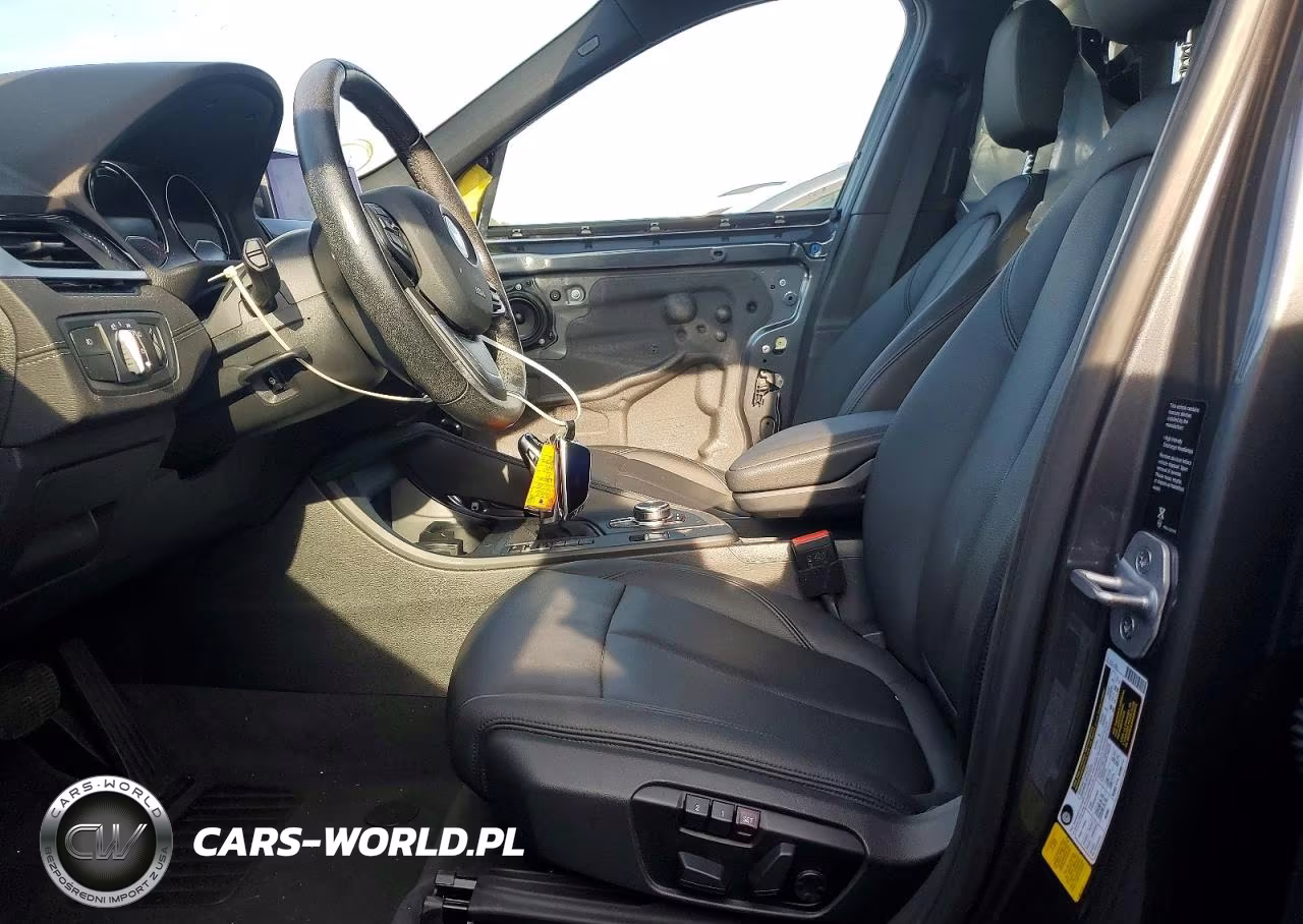 2020 BMW X1 Sdrive28I VIN:WBXJG7C02L5P23802 - 7