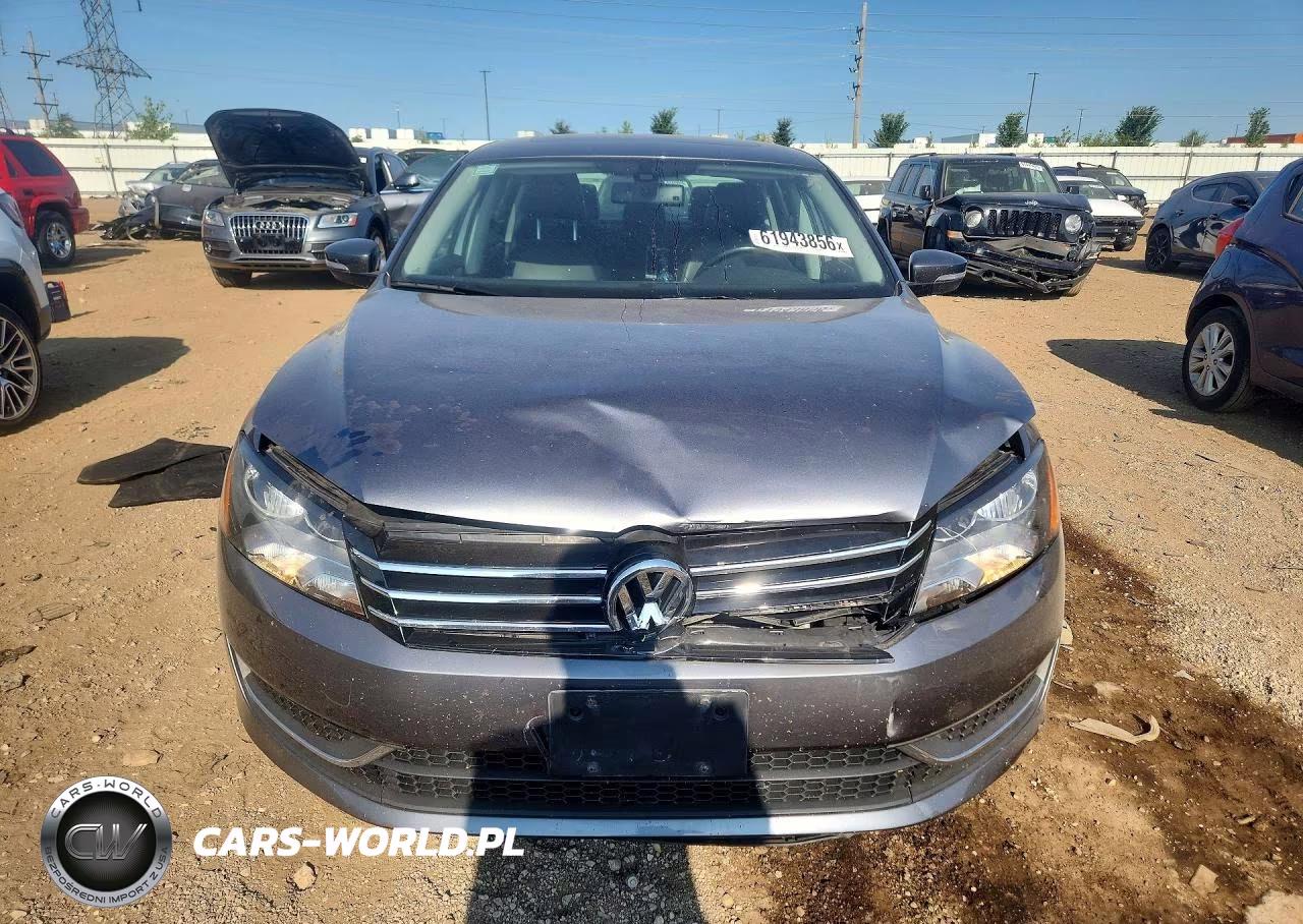 2013 Volkswagen Passat Se VIN:1VWBP7A30DC114412 - 5