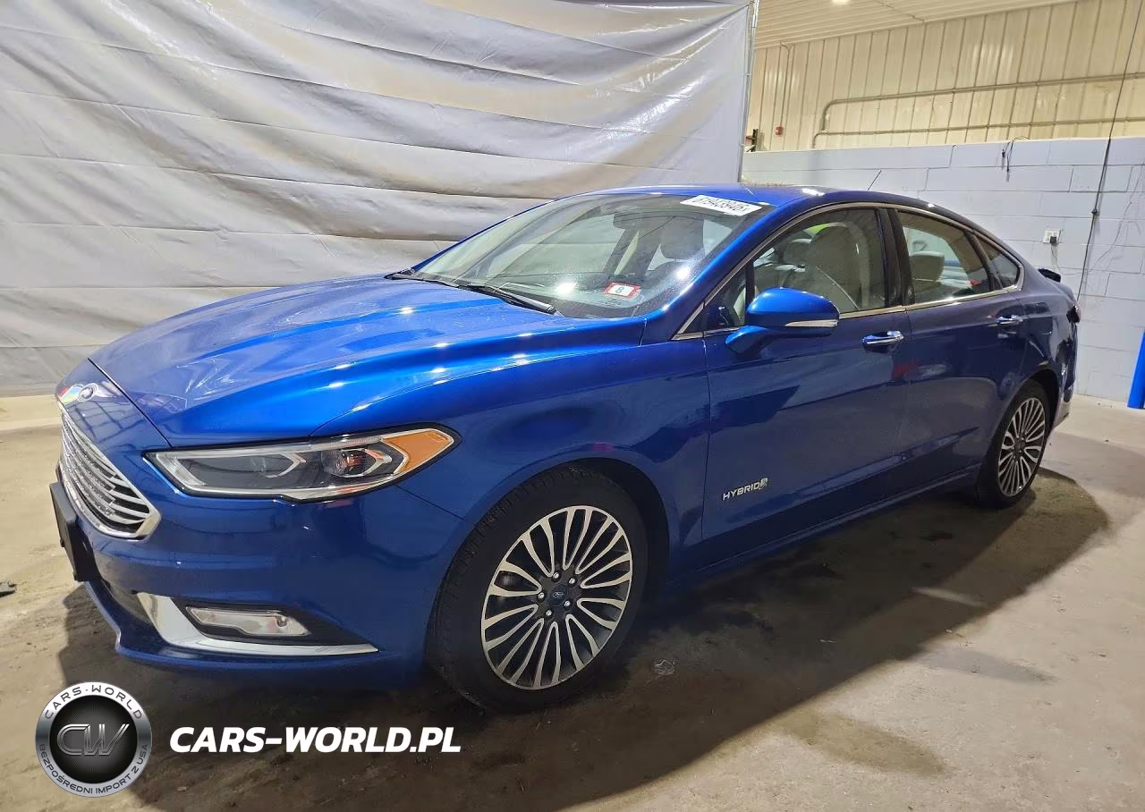 2017 Ford Fusion Titanium Hev – zdjęcie 1 z 12