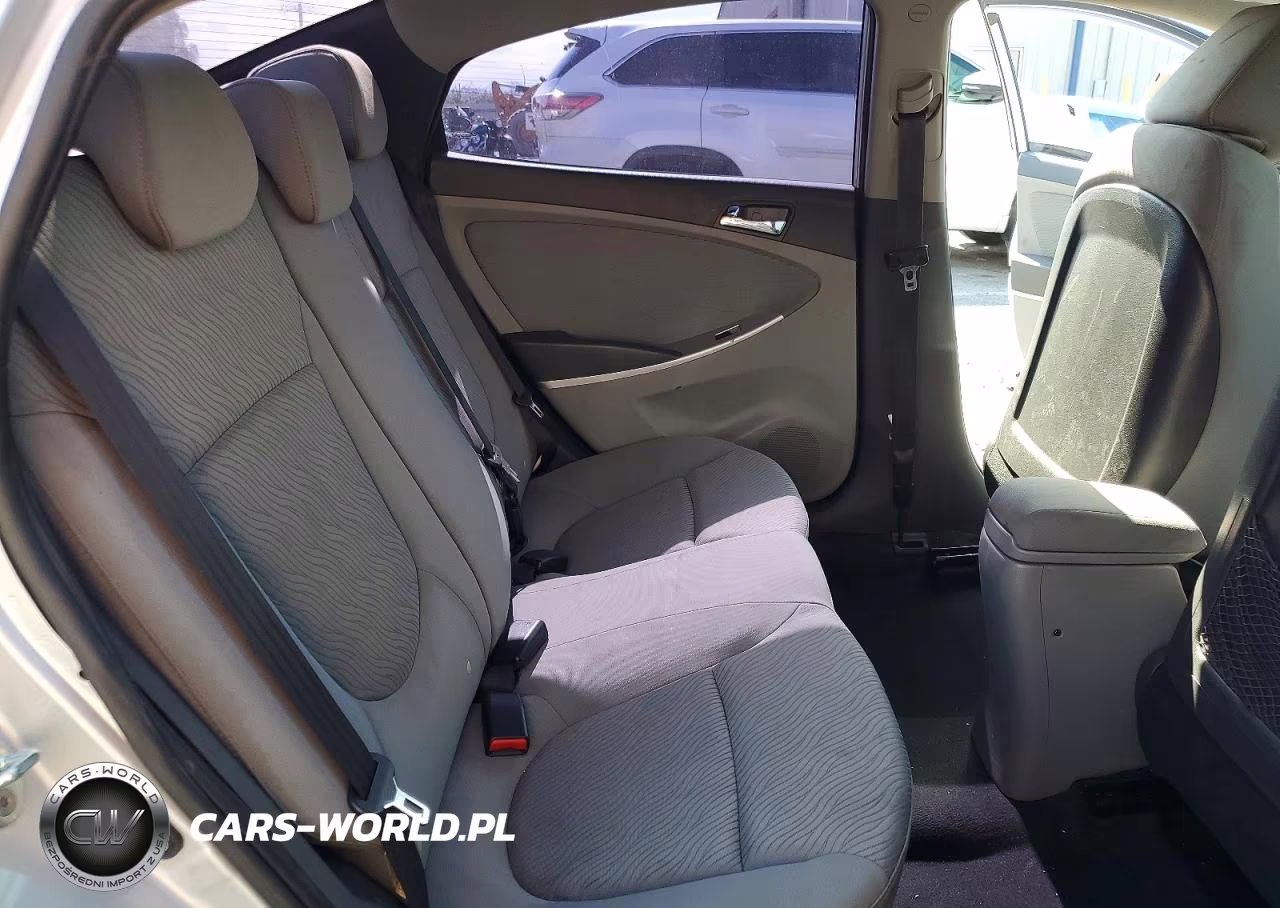 2012 Hyundai Accent Gls VIN:KMHCU4AE9CU121606 - 10
