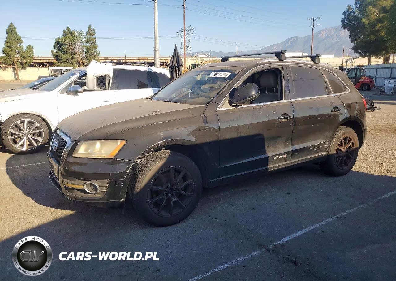 2010 Audi Q5 Premium VIN:WA1CKAFP7AA032628 - 1